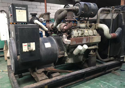 400KW大宇P180LE-S沃爾奔達(dá)組裝配馬拉松電球二手發(fā)電機(jī)組
