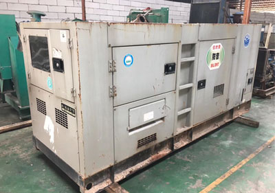 50KW日本小松6D105日本電友靜音型二手柴油發(fā)電機組