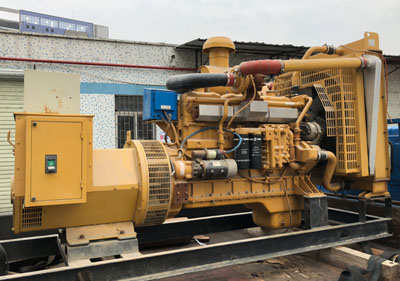 260KW上海東風發電機，G128東風牌高速柴油機