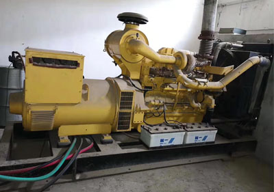400KW日本小松SAAD140-PTA深圳二手發(fā)電機